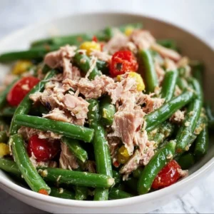 Salade de haricots verts au thon, dish with green beans and tuna